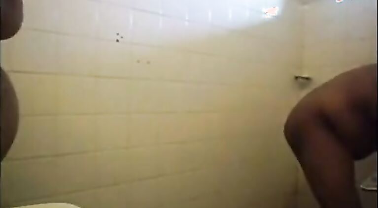 PLUMP Desi Aunty Sucks and gets Fucked in Shower