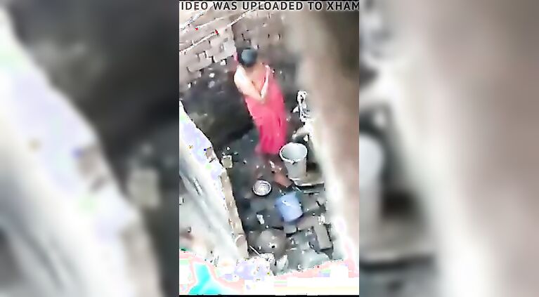 Caught my neighbour bhabhi bathing