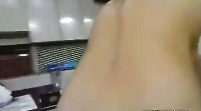 Indian Tamil Aunty with Boss In his home - KacyLive.com
