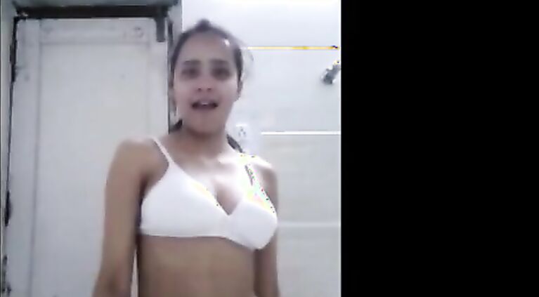 Nymphos Tamil Girl Strips off her Clothes
