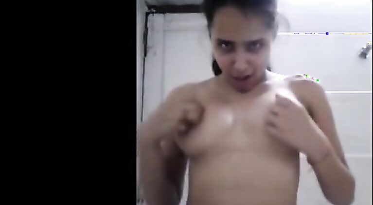 Nymphos Tamil Girl Strips off her Clothes
