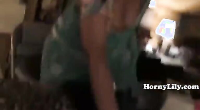 Topheavy Tamil Housewife Wants to Suck His Son in Law Lund in Hindi
