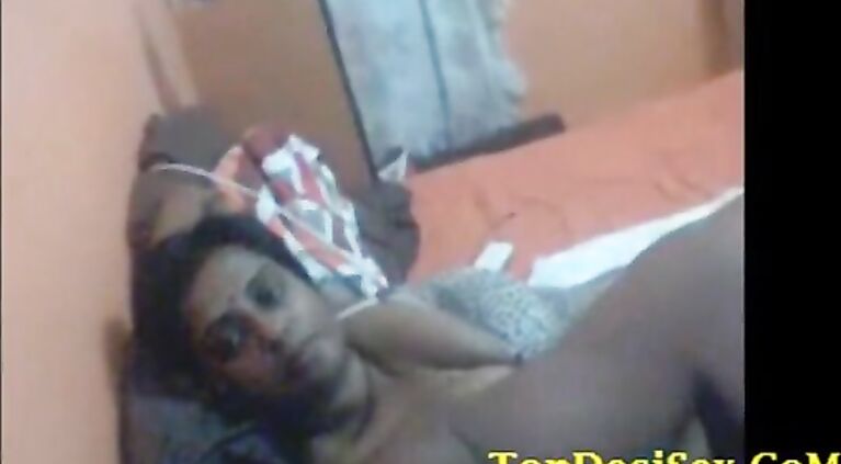 Tamil indian Bhabhi superhot sex with hubbys friend