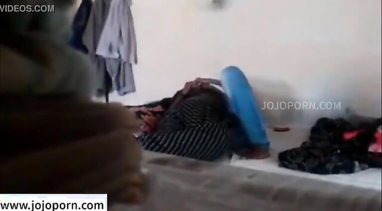Teenage Desi Couple Fucking -- jojoporn.com