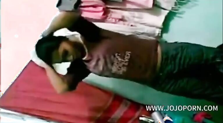 Desi sex Tamil XXX Vid Nice Boobs And Nice Choot -- www.jojoporn.com