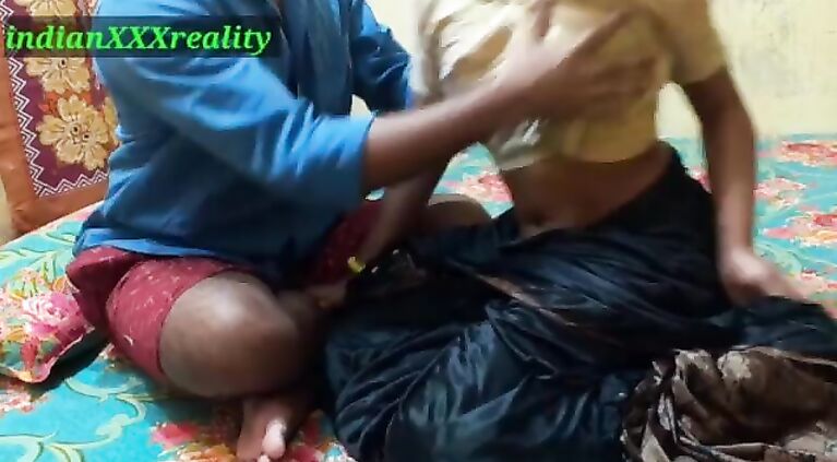 Ever best BROTHER SISTER Ki CHUDAI, In clear Hindi voice