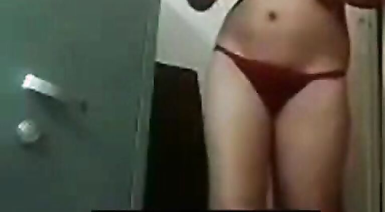 1~ Indian pretty boobs n cunt show in lingrie Sexy show
