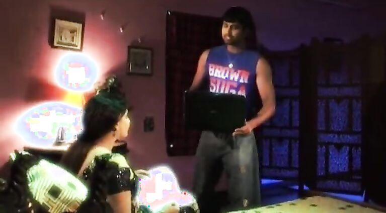 Cute Aunty Seduced by Nephew Latest Sexy Film Babilona HD