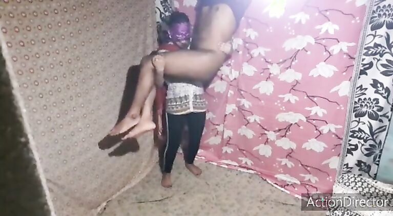 devar fuck devar sitting in bhabhi waist