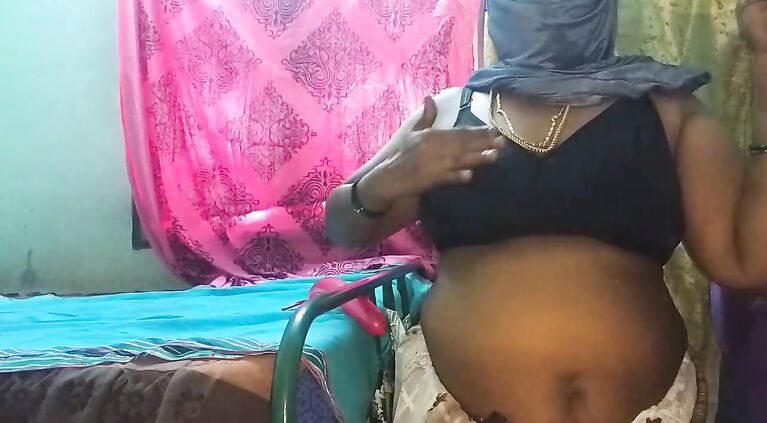 Desi aunty telugu aunty kannada aunty malayalam aunty Kerala aunty hindi bhabhi horny indian north desi south desi horny vanitha wearing saree school teacher showing huge boobs and shaved cunt press hard boobs rubbing