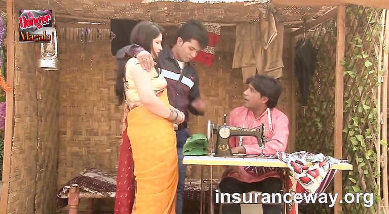 Tailor Ne Bhabhi Ki Peeche Se Li
