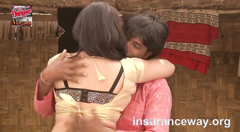 Tailor Ne Bhabhi Ki Peeche Se Li