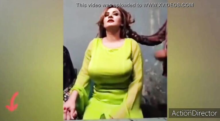 Pakistani Huge Boobs