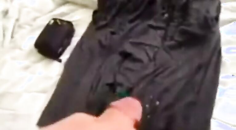 Pakistani Muslim masturbating with big cock