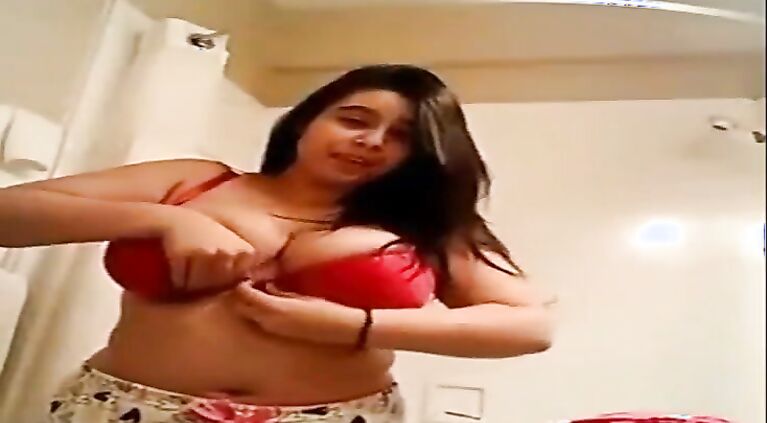just awesome babysitter juicy boobs NRI gf