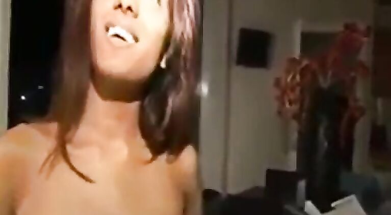 Pretty Pakistani girl fucked in porn clip by a ghetto dick - Allvideosx.com