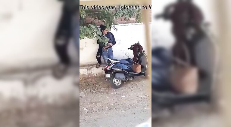 TAMIL GIRL SEX MMS ON ROAD KHET ME