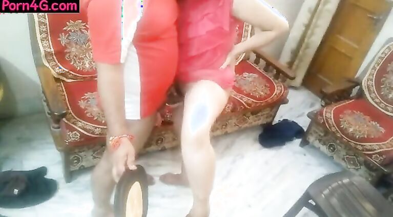 Indian Bhabhi Fucking With Boss