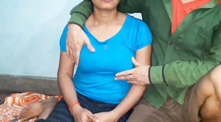 चूत की ऐसी चुदायी । सब थकावट निकाली