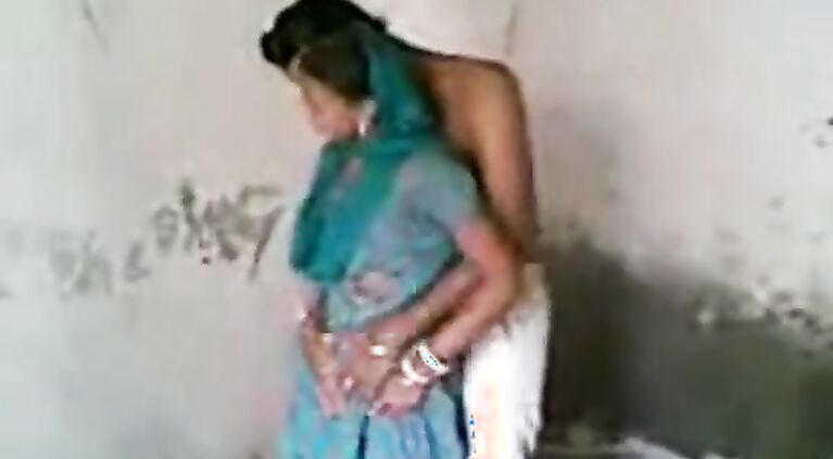 DesiSex24.com - desi punjabi couple newly married sex