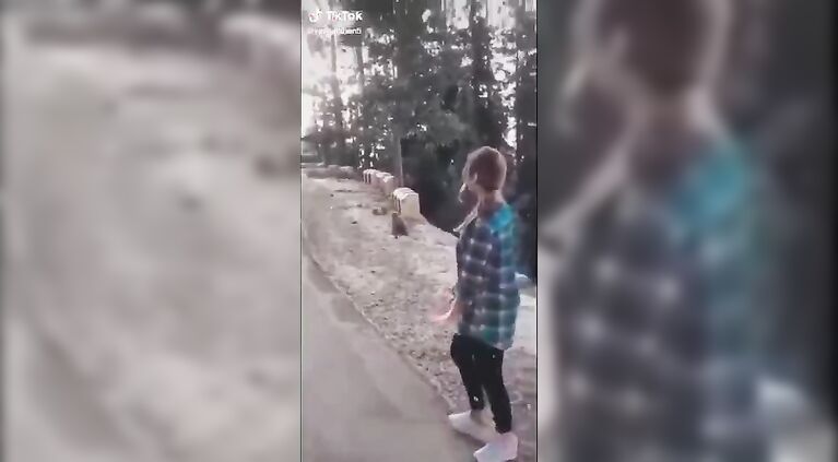 Muslim girl getting fucked in mountain trip by uncut cock paki