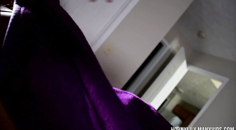 Desi Mommy Fucking Son's Drunk Friend Creampied