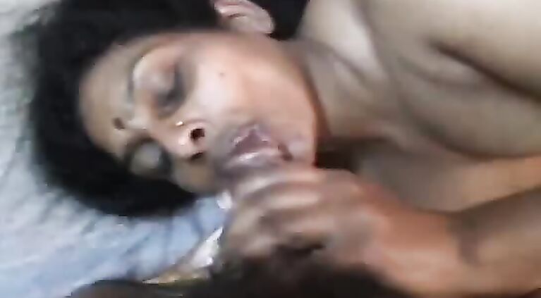 DesiSex24.com – desi maid giving beautiful oral to tamil men while his milf is out for work mms