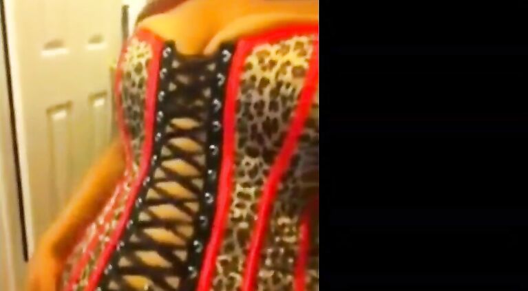 Beautiful girl expoaing her huge boobs in beautiful red bra housewife