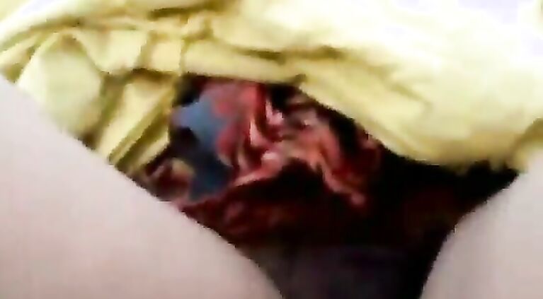 CLIP-20140608-PV0001-Vijayawada (IAP) Telugu 43 yrs old married cute, cute and hot wife aunty Mythili showing her boobs and vagina at forest sex porn clip