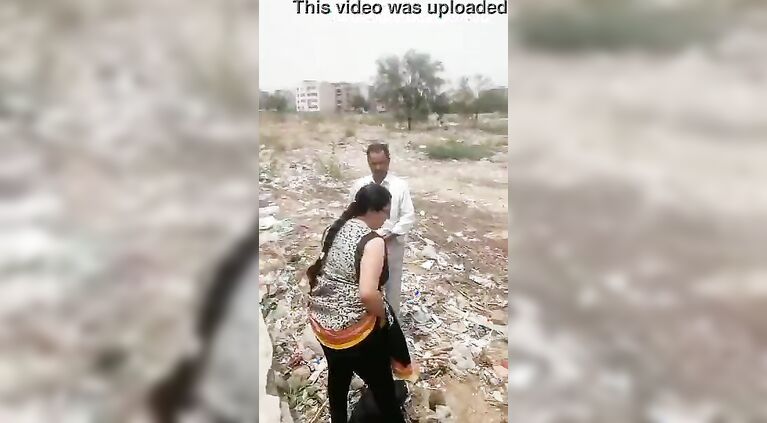 aunty fucking outdore