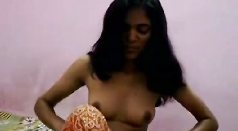 For live webcam chat with sexy tamil Aunty visit indiansxvideo.com