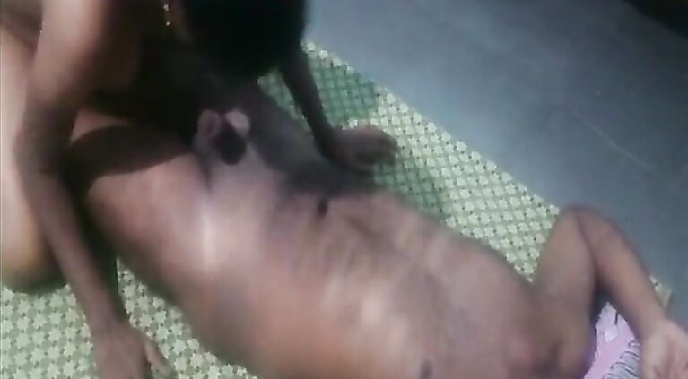 Tamil Housewife takes takes step brother dick