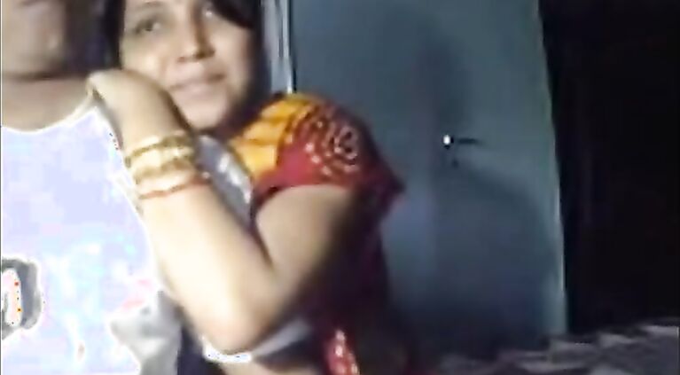 Tamil Amuter Beautiful couple love flaunting their sex life - Wowmoyback