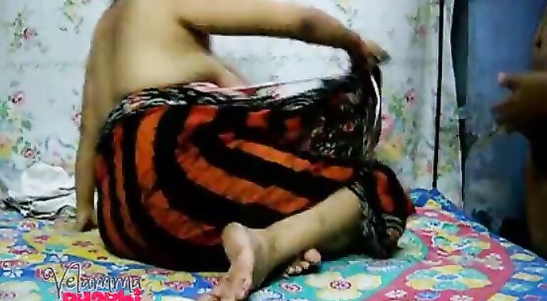 Velamma Bhabhi Desi HOUSEWIFE Oral Fucked In Missionary Style