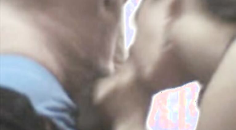 Tamil Horny housewife gone wild with husband again in cam - Wowmoyback