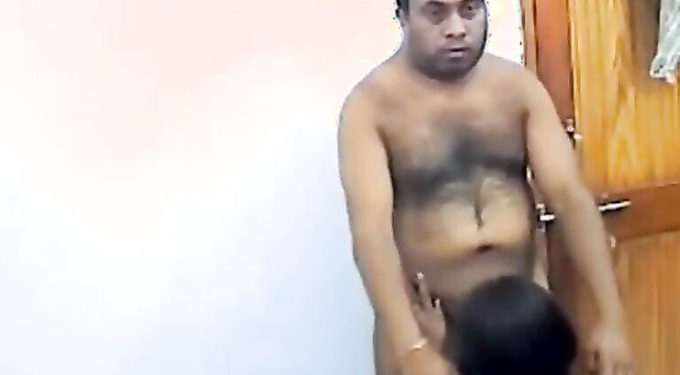 I Filled My Milf's Desi Daughter With My Cum