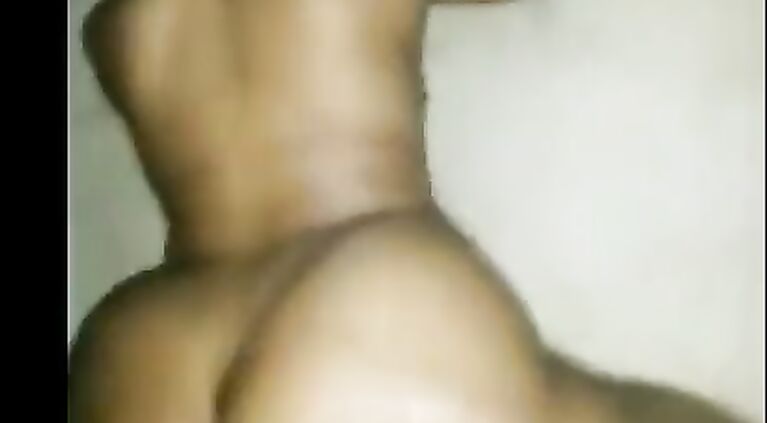1~ HUGE butt tamil bhabhi doggi