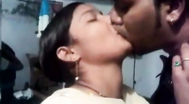 Independent Hinjewadi escorts Call Rohit on 09765805119 Cheap to Expensive call girls available