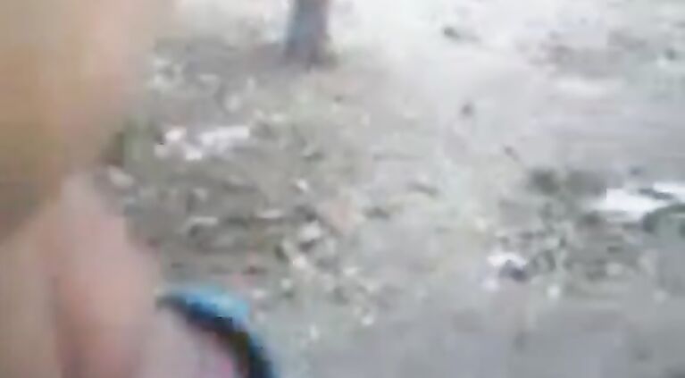 Desi girl blow job to bf in road