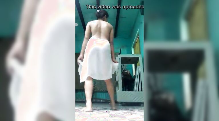 Indian nymphos girl dancing nude