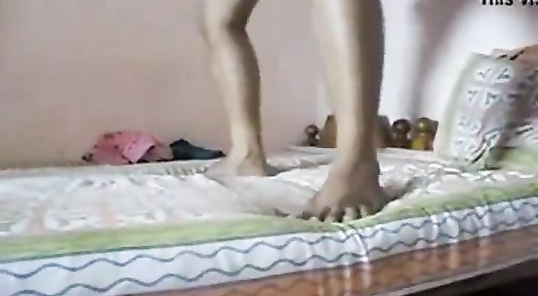 strong man sex with slim girl