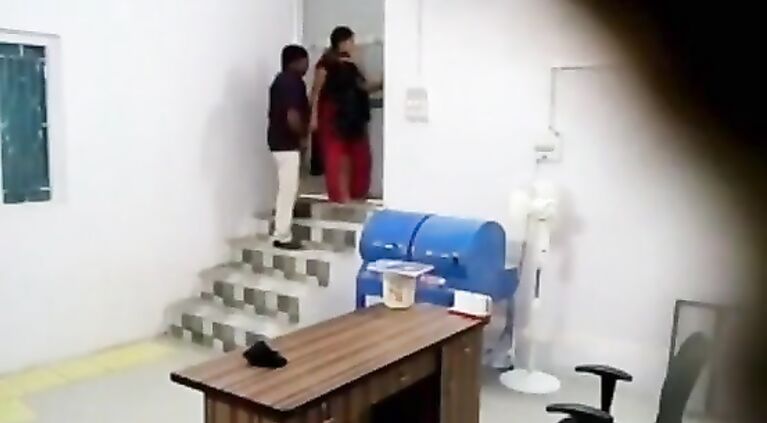 Indian bhabhi doing some naughty and hotty step with lover