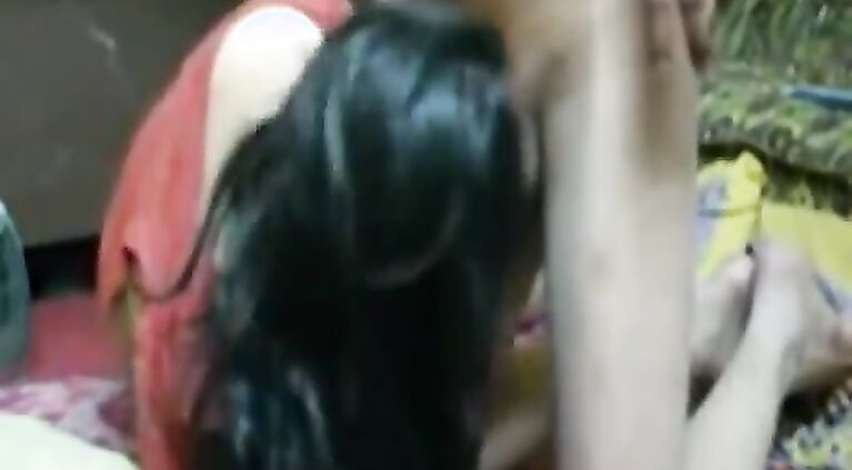 Desi Tamil Bhabhi Oral - HornySlutCams.com