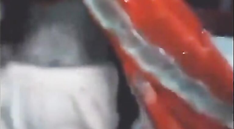 Tamil Chudai of Hot Tamil Village housewife in saree enjoying with husband