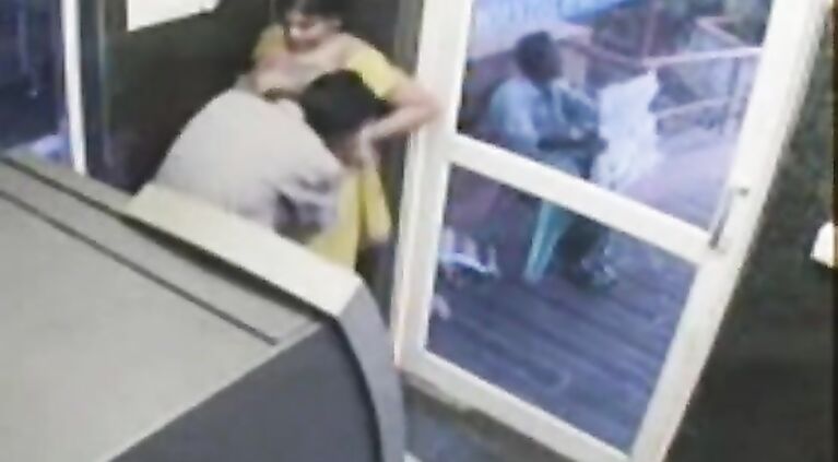 MOVIE-20100527-PV0001-Kanchipuram Kattankulathur SRM Valliammai Engineering College students being intimate at college campus ATM centre sex porn clip