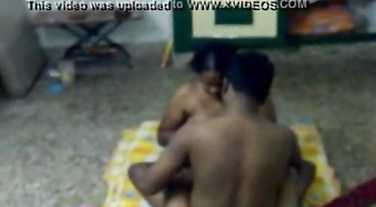 House Owner Aunty Fucked by neighbour recorded by his friend