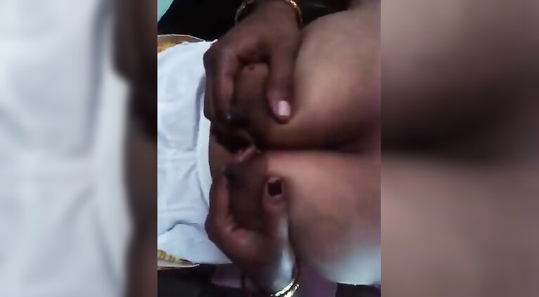 Milky aunty from kerala