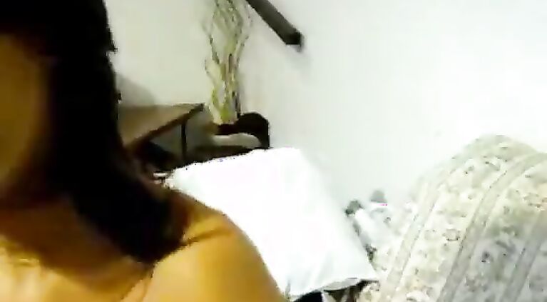 Mallu smitha aunty showing neighbour