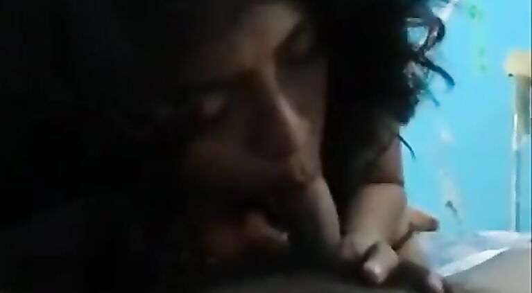 Mallu college girl skips college to fuck her boyfriend!.MP4