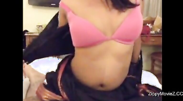 Sexy Tamil Bhabhi Showing Huge Boobs n Putting in Condom on Cock